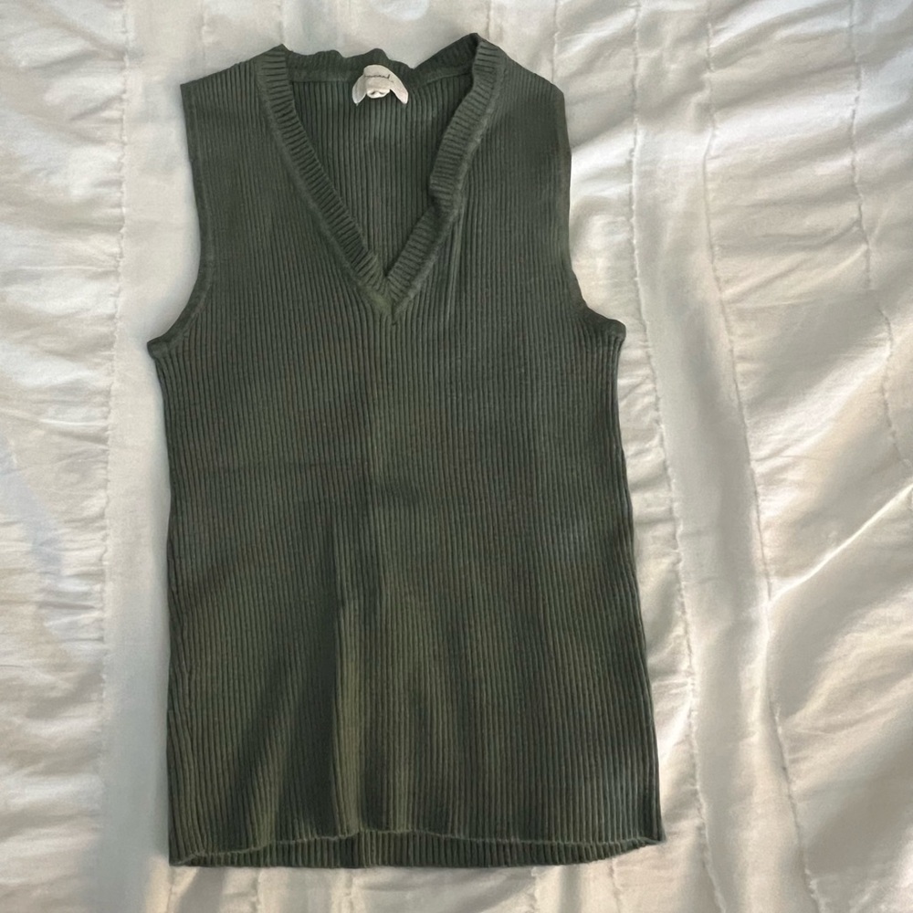 Green V neck sweater tank top